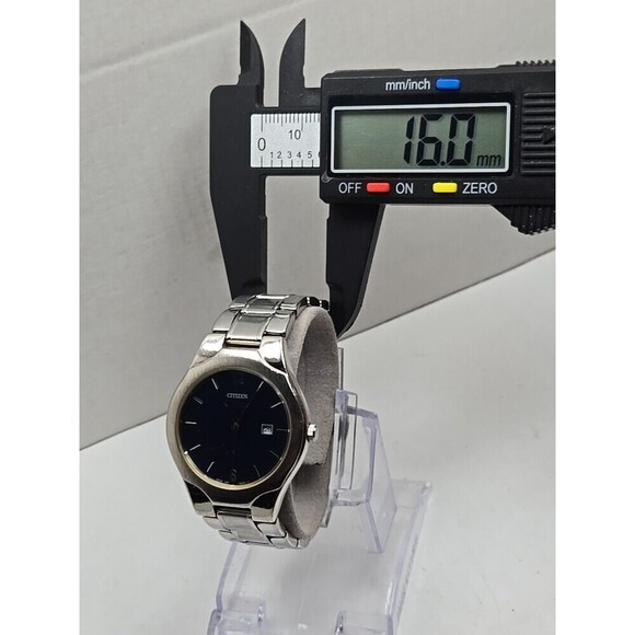 Citizen O.F. Action 2000 Quartz Watch Blue Dial Date Silver Tone New Battery SM main image 4